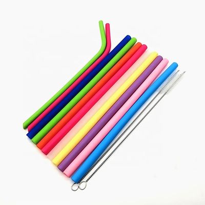 Temizleme Fırçası ile Özel Katlanabilir Yeniden Kullanılabilir Silikon İçme Pipetleri Çevre Dostu